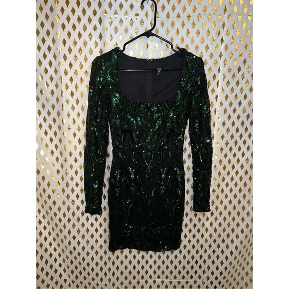 Windsor green sequin mini dress long sleeved size S - Picture 7 of 9